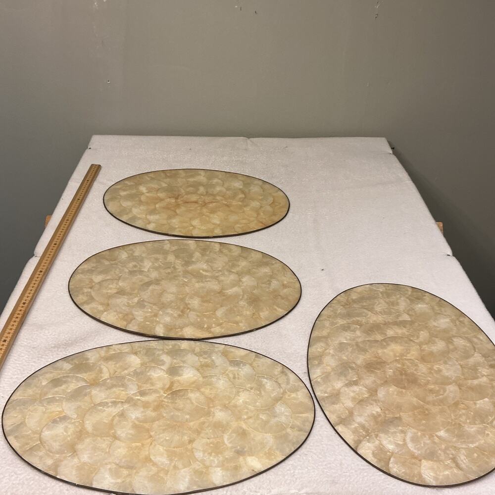 Vintage Capiz Shell Oval Placemats Chargers 19”x 13” Set Of 4